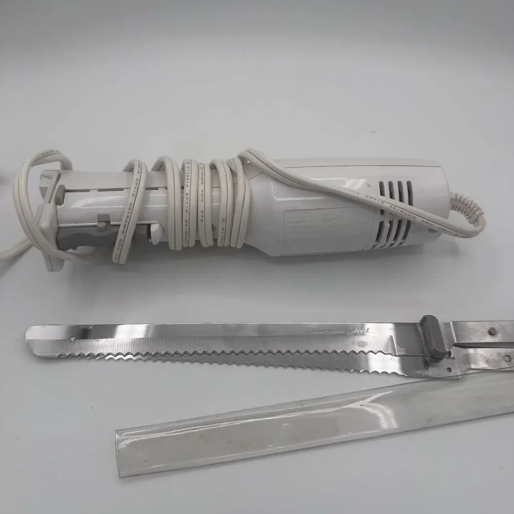 Black & Decker Slice Right EK300 Electric Carving Knife In Box Tested/Works